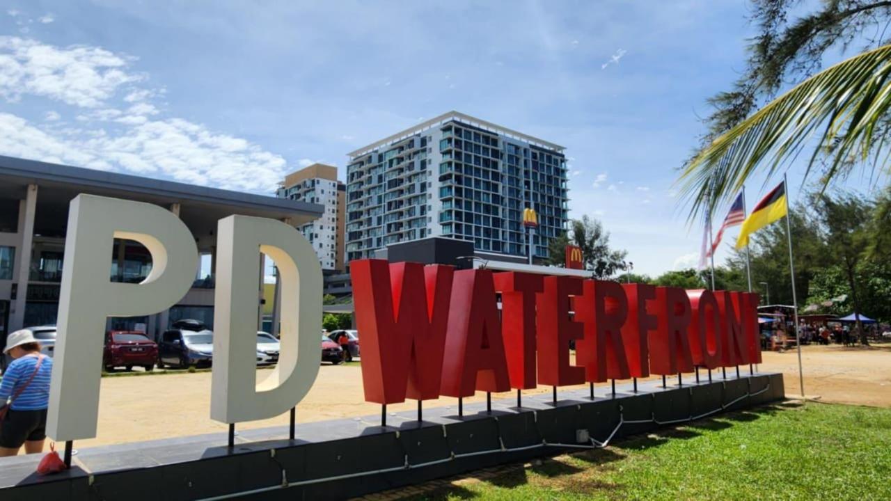 D'Wharf Hotel & Serviced Residence Port Dickson Extérieur photo