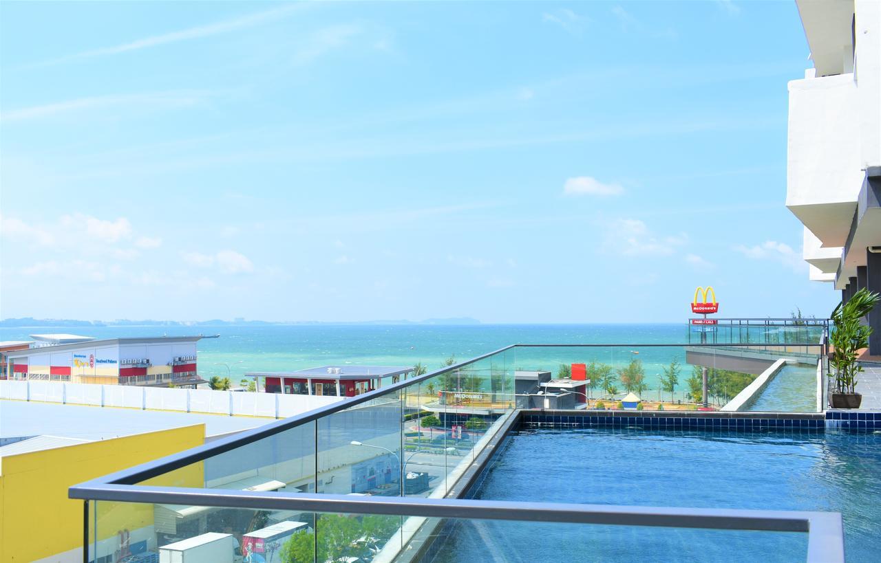 D'Wharf Hotel & Serviced Residence Port Dickson Extérieur photo