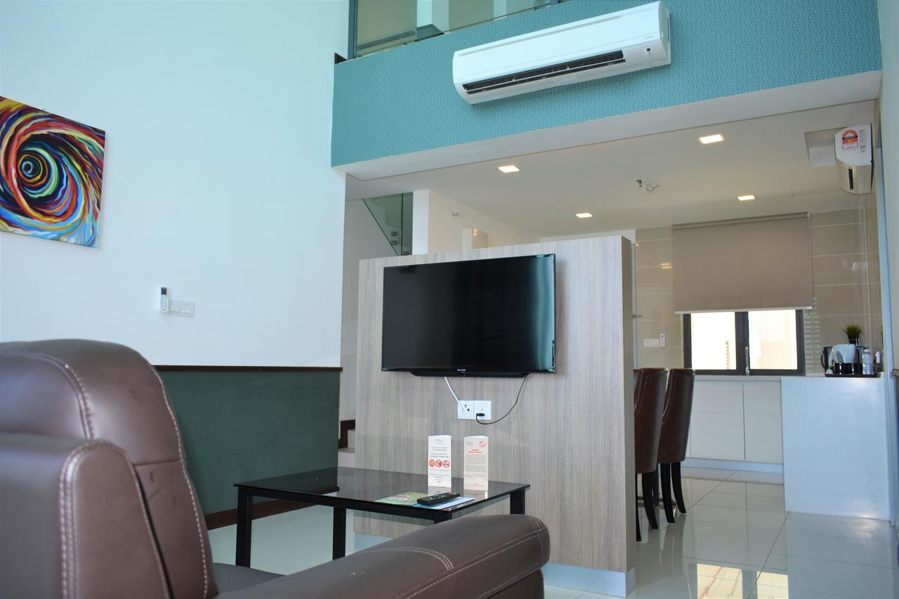 D'Wharf Hotel & Serviced Residence Port Dickson Extérieur photo
